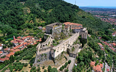 10-3 Dal MARE alle ALPI APUANE - Monte Folgorito