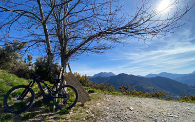 5-5 Dal MARE alle ALPI APUANE - Monte Folgorito