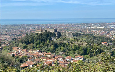 9-4 Dal MARE alle ALPI APUANE - Monte Folgorito